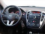 Kia Ceed (2010) 1.4 CVVT, Serv.kniha, nová STK - náhled 7