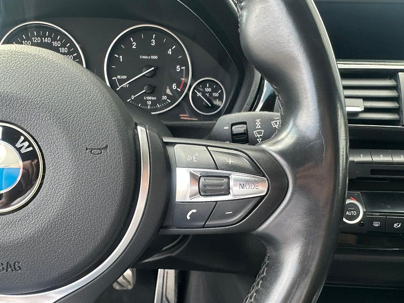 BMW Řada 3 (2014) 318D,2.0D,105KW,4x4,KW PODVO. - fotka 18 z 27