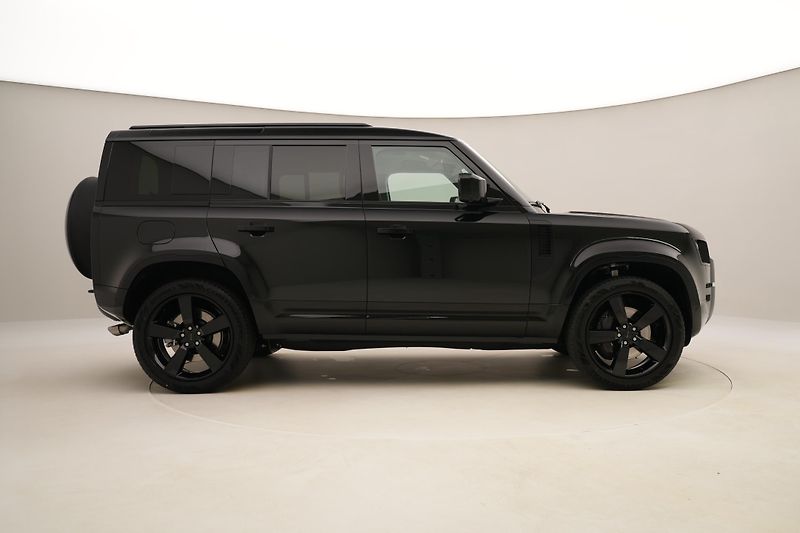 Land Rover Defender (2026) 110 P425 X-DYNAMIC HSE AWD AUT - fotka 13 z 67