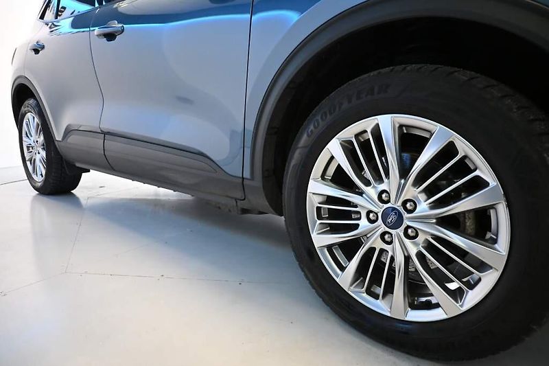 Ford Kuga (2022) 2.5 LED ACC VIRTUAL Tažné Kame - fotka 40 z 41