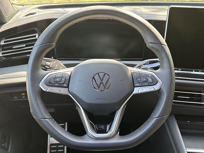 Volkswagen Tiguan (2025) 2.0 TDI 4Motion DSG R-Line Peo - fotka 19 z 33