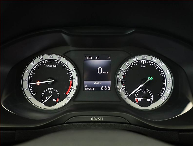 Škoda Karoq (2017) Style Plus 2.0 TDI, 4X4 - fotka 9 z 20