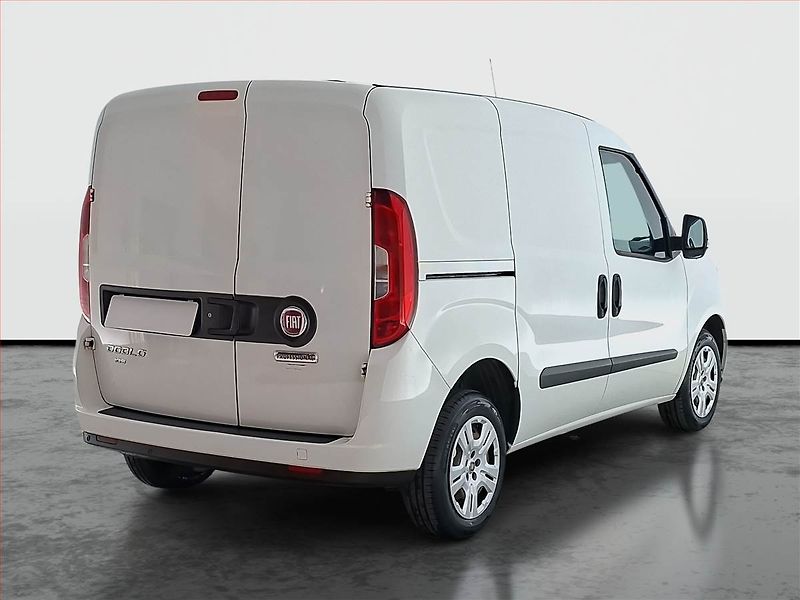 Fiat Dobló (2018) 1.6 MultiJet, ČR, DPH - fotka 5 z 13