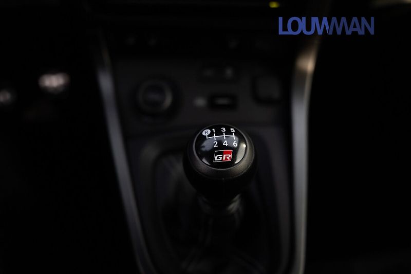 Toyota GR Yaris 1,6   GR Turbo Dynamic VIP MT - fotka 11 z 28