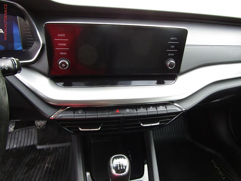 Škoda Octavia (2020) 2.0 TDi, ČR, Ambition - fotka 14 z 19