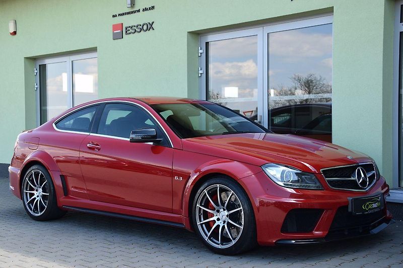 Mercedes-Benz Třídy C 63AMG BLACK-SERIES*6tKM!RARITA - fotka 2 z 43