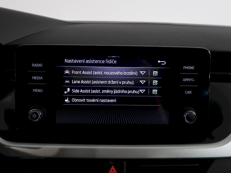 Škoda Scala (2020) STYLE 1.6TDI 85KW - fotka 24 z 36