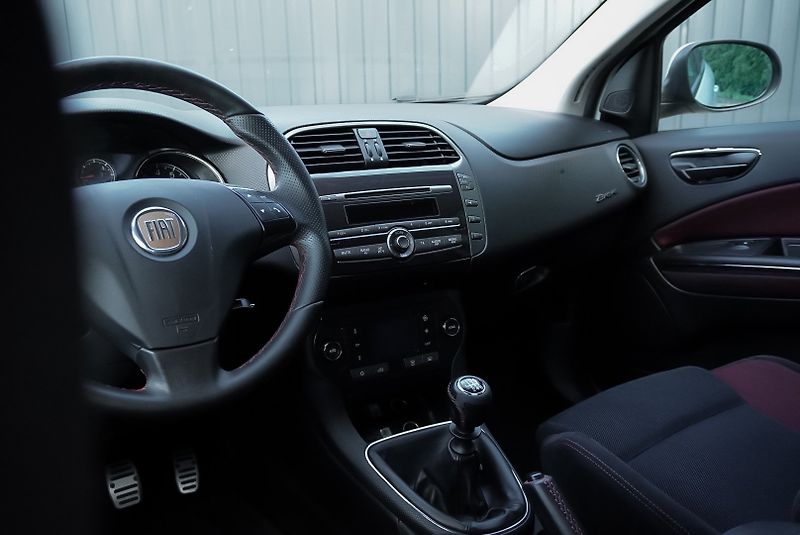 Fiat Bravo 1.4 T JET RACING - fotka 11 z 38