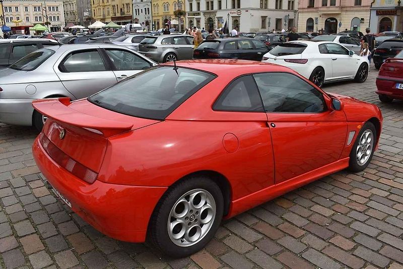 Sraz vozů Alfa Romeo v Plzni v září 2020