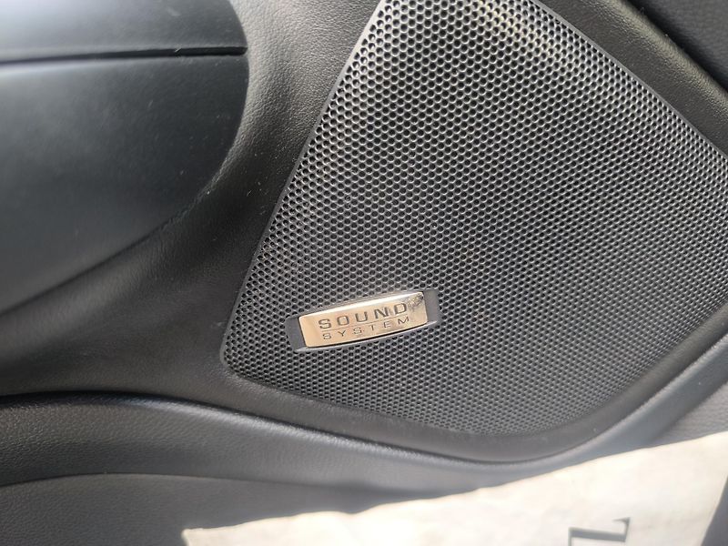 Škoda Octavia RS,KRÁSNÁ,100TKM,SERVISKA,1MAJ - fotka 22 z 30
