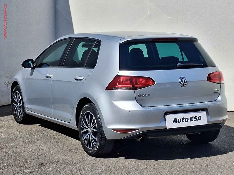 Volkswagen Golf (2016) 1.2 TSi, Allstar, bixen - fotka 6 z 17