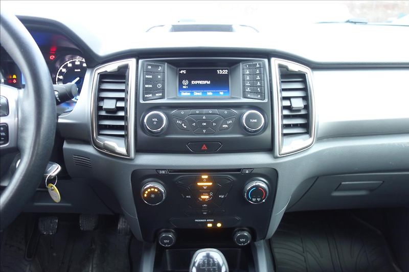 Ford Ranger 2,2 D 118KW, ČR, 2 MAJ., XLT. - fotka 20 z 31