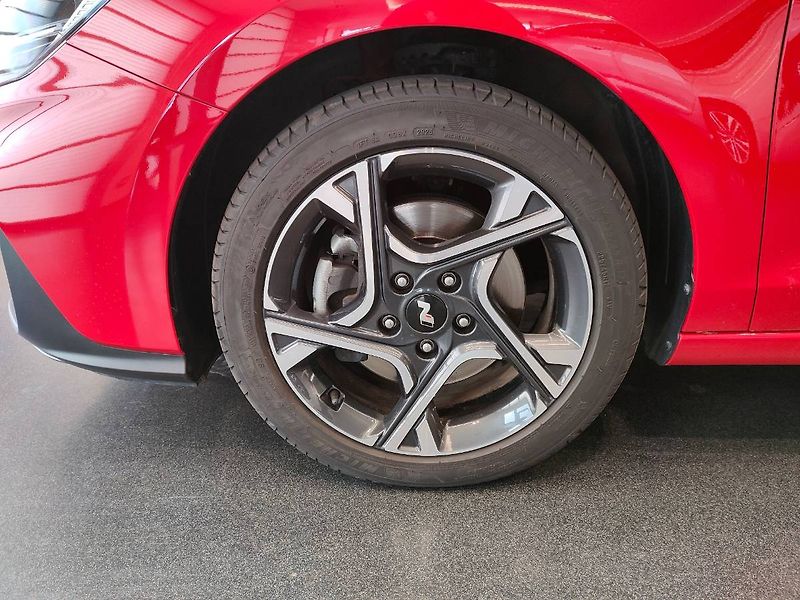 Hyundai i30 (2023) SW 1.0 T-GDI (88kW/120k) N-Lin - fotka 23 z 26