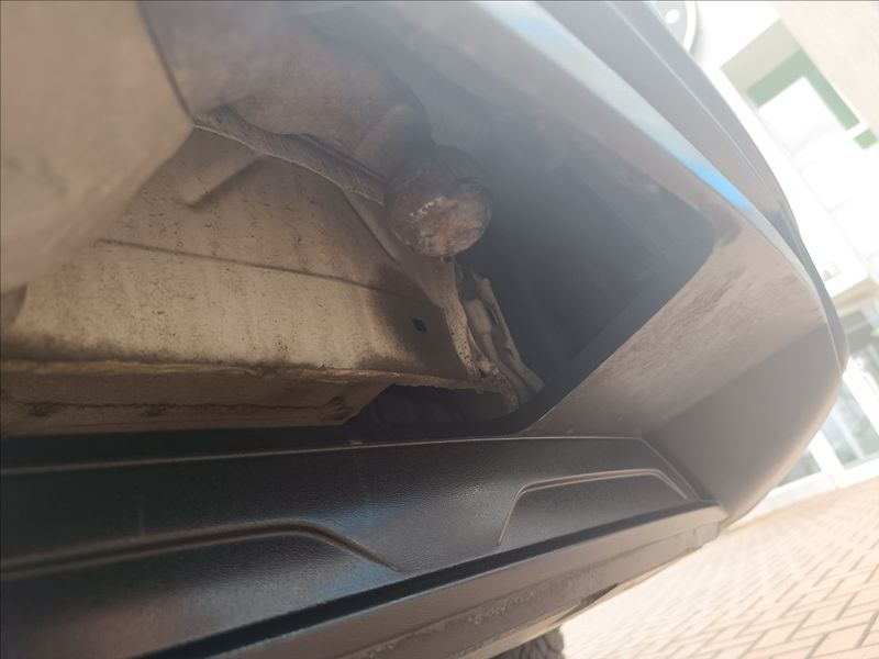 Volkswagen Tiguan Allspace 2,0 TDi DSG 4x4 Rezervace - fotka 24 z 25