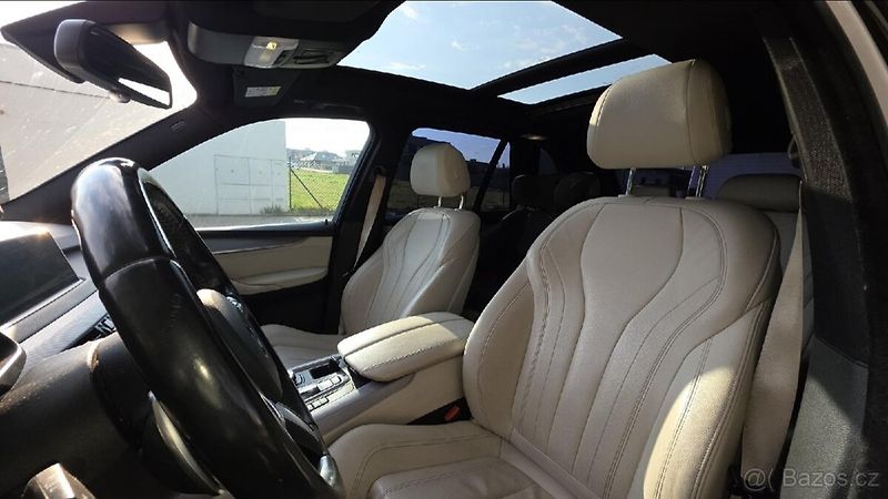 BMW X5 (2017) Prodám BMW X5 xDrive 30d - fotka 7 z 30