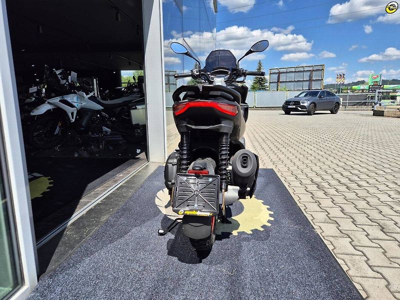 Aprilia SR GT 200 (2026) SPORT EU5+ - fotka 5 z 20