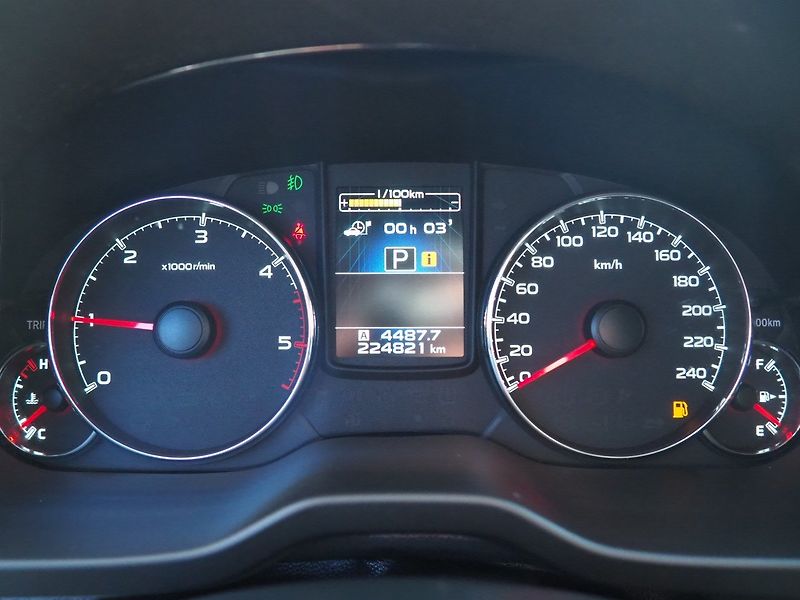 Subaru Outback (2014) 2.0D AWD, Automat - fotka 27 z 35