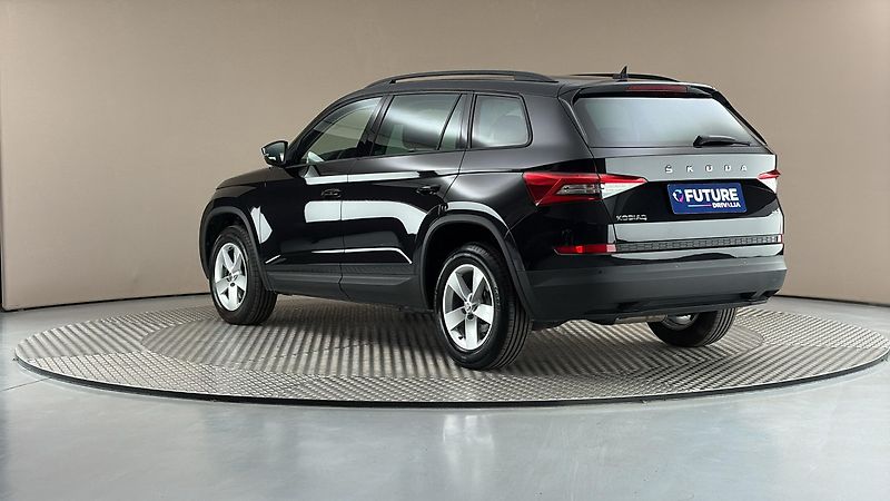 Škoda Kodiaq 2.0 TDI DSG 4x4 Ambition - fotka 2 z 25