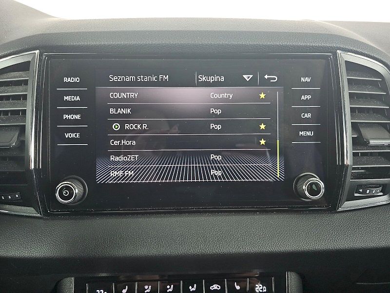 Škoda Karoq (2019) 1.5TSI 110kW DSG Style TAŽNÉ - fotka 12 z 32