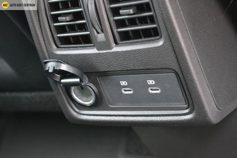 Renault Captur Techno TCe 90 - fotka 14 z 50
