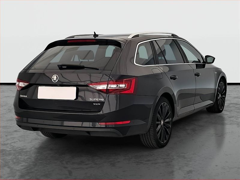 Škoda Superb (2015) Laurin&Klement 2.0 TDI 4x4 - fotka 5 z 22