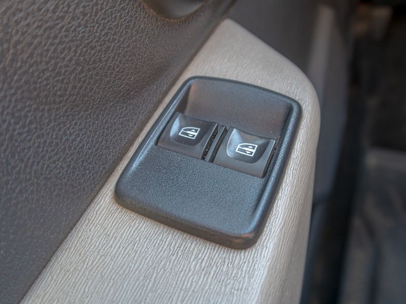 Dacia Dokker (2013) 1.6i 16V 61KW – VAN - fotka 20 z 30