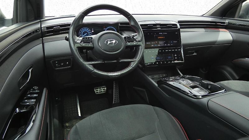 Hyundai Tucson 1.6 T-GDI mHEV 4x4 DCT N Line - fotka 5 z 27