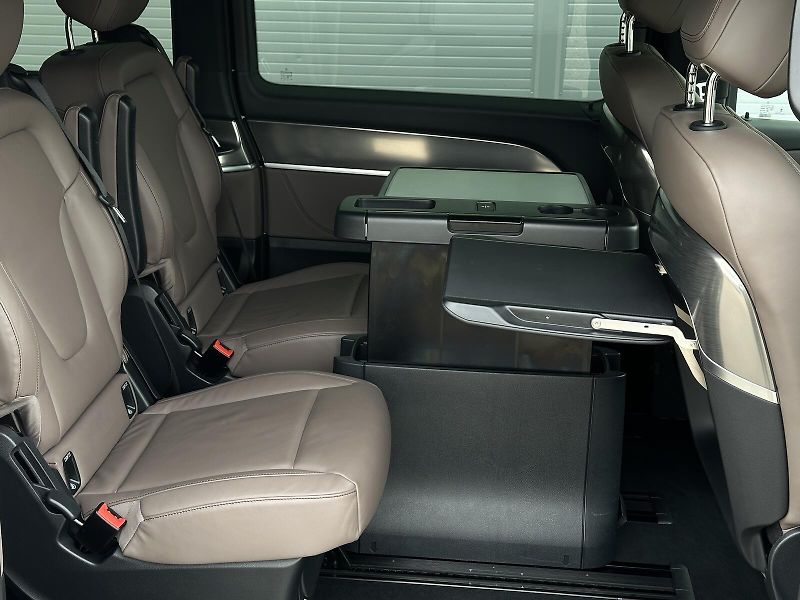 Mercedes-Benz Třídy V 300d Long 4MATIC Exclusive Vzd - fotka 64 z 71