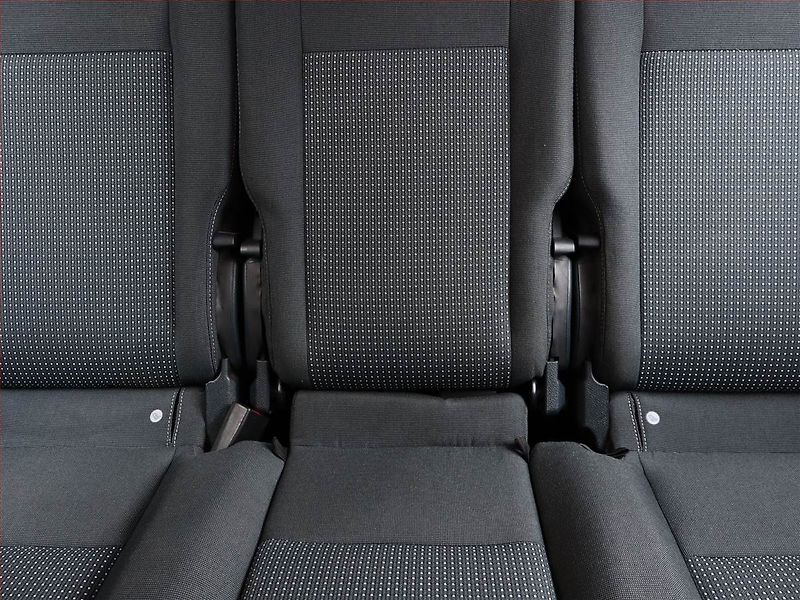 Ford C-MAX (2014) 1.6 TDCi, slušný stav - fotka 8 z 13