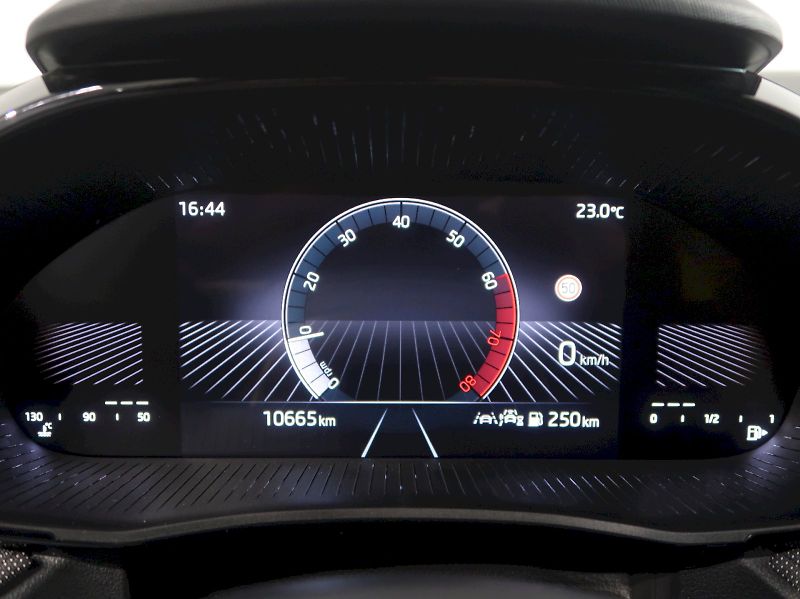 Škoda Fabia (2025) SELECTION 1.0 MPI 59KW - fotka 19 z 38