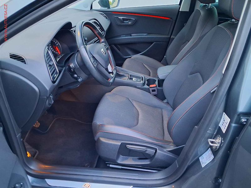 Seat Leon (2018) 1.8 TSi, FR, LED, navi, TZ - fotka 9 z 17