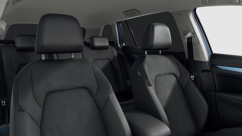 Volkswagen Golf Variant People 2,0 TDI 85 kW 6 - fotka 7 z 9