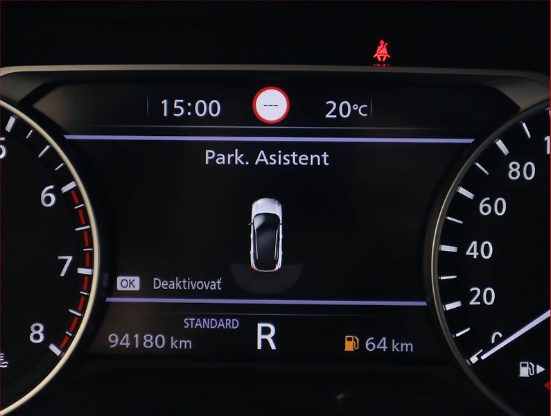 Nissan Qashqai (2022) Acenta 1.3 DIG-T - fotka 20 z 20