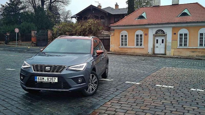 Seat Arona.