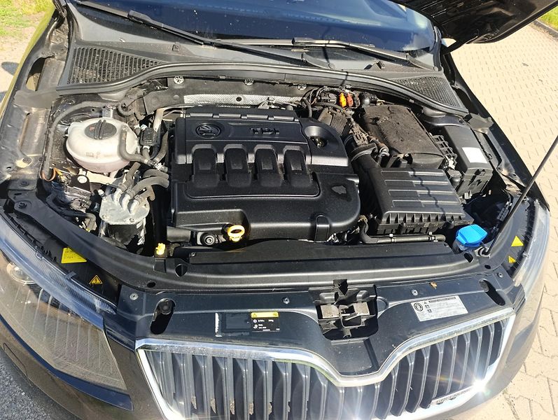 Škoda Octavia (2014) 1.6 TDi Green Line 81kw  - fotka 22 z 22
