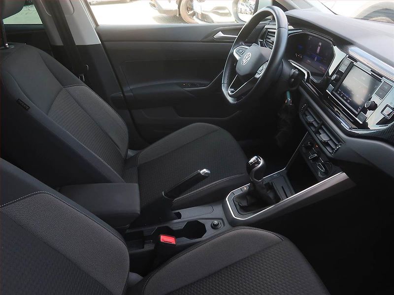 Volkswagen Taigo (2022) 1.0 TSI, Serv.kniha, Tempomat - fotka 9 z 18