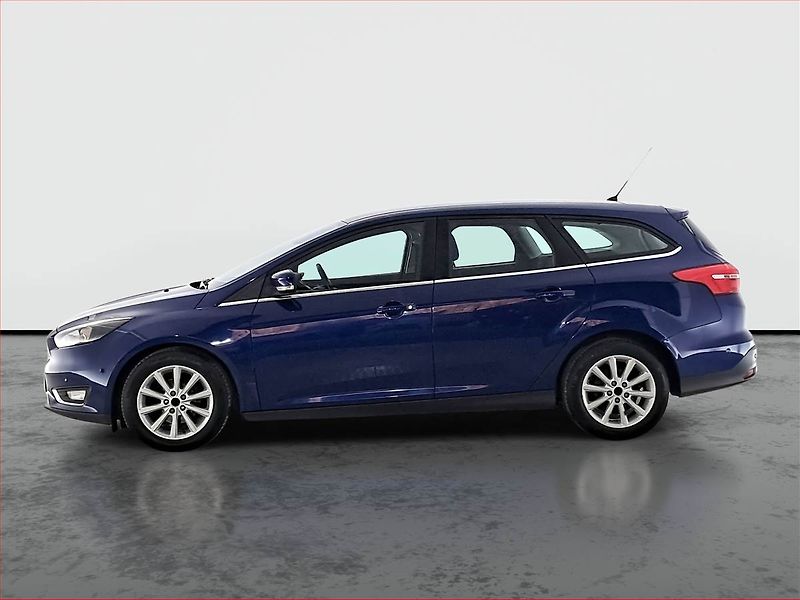 Ford Focus (2015) 1.5 TDCi, Navi, Tempomat - fotka 3 z 19