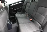 Volkswagen Passat (2015) 2.0 TDi, Comfortline, panor - náhled 10