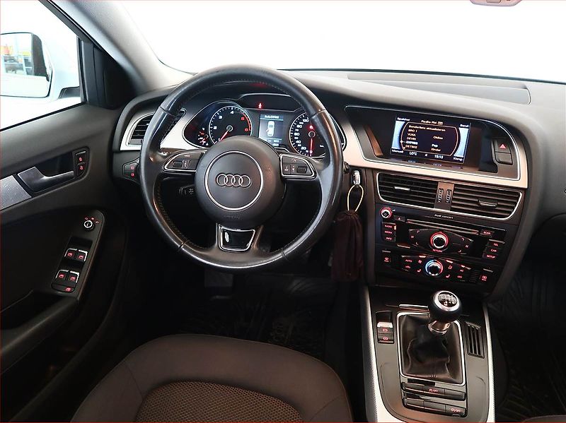 Audi A4 Allroad (2012) 2.0 TDI, 4X4, Serv.kniha - fotka 7 z 15