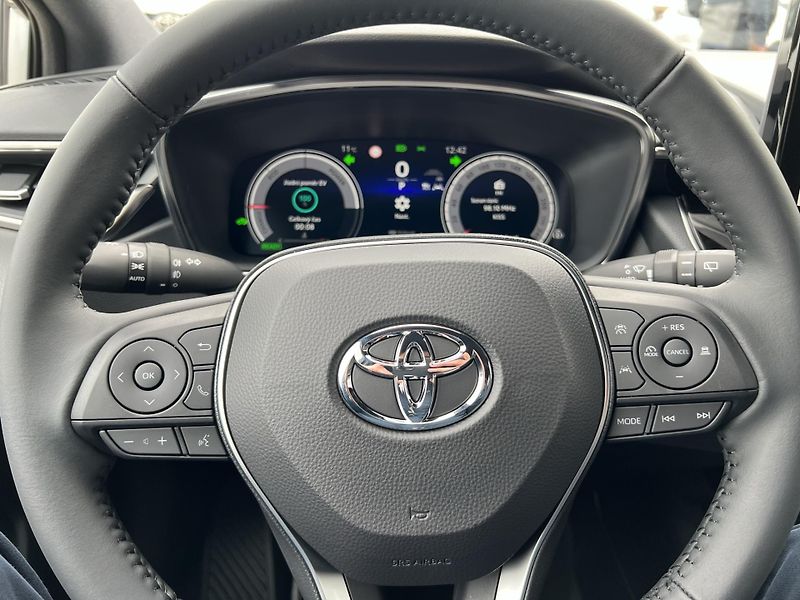 Toyota Corolla (2024) TS 1.8 HEV STYLE - fotka 7 z 18