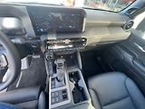 Toyota Land Cruiser 2.8D 8AT 4x4 Executive Skyview - náhled 20