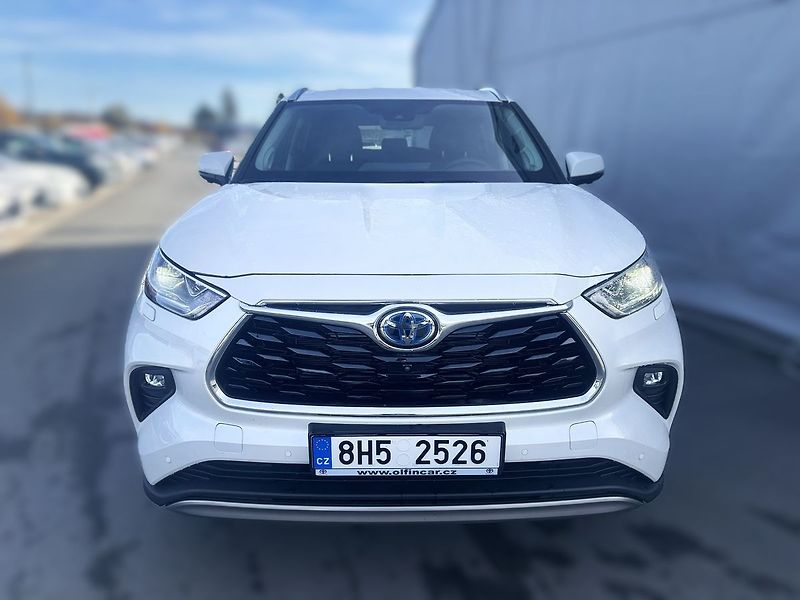 Toyota Highlander Executive + JBL (Premium paint - fotografie inzerátu