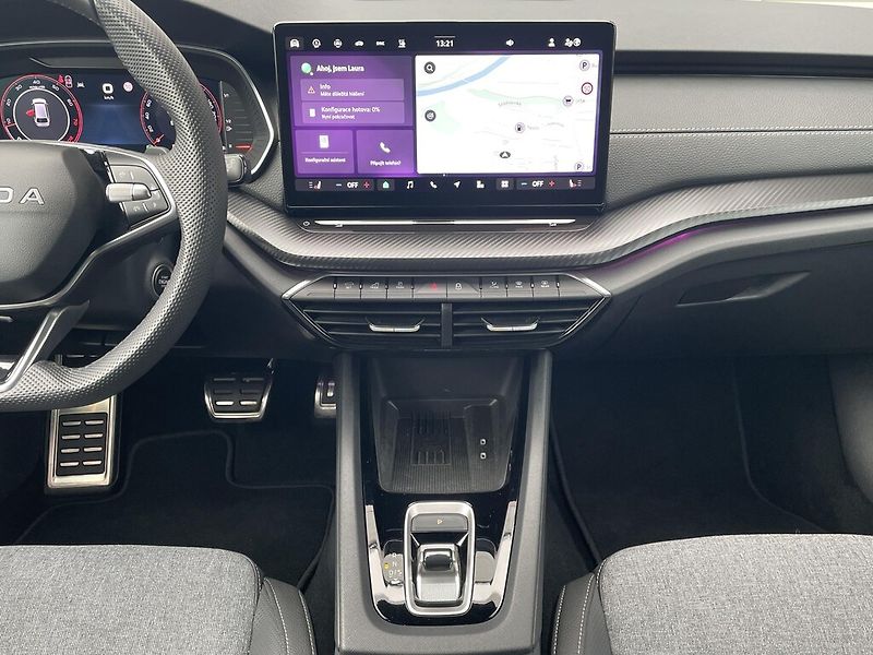 Škoda Octavia 2,0 TSi - fotka 11 z 23