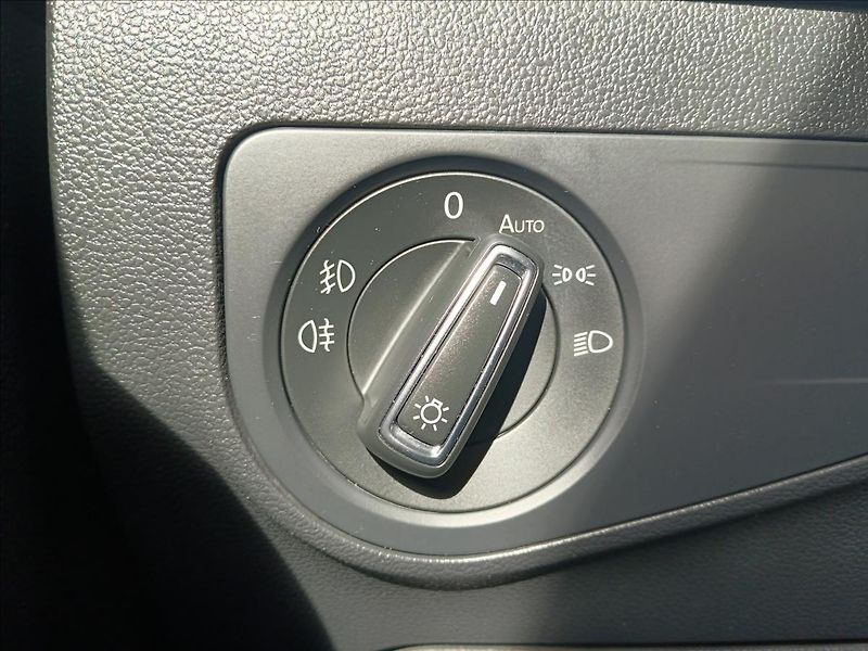 Volkswagen Tiguan Allspace 2,0 ALLSPACE TDi 110kW DSG ACC - fotka 27 z 40