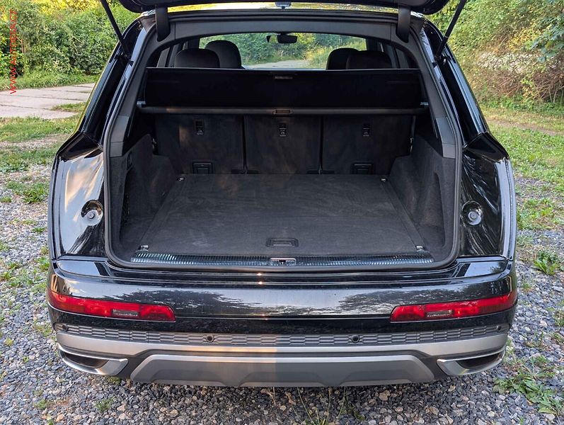 Audi Q7 (2022) 3.0 TDi quattro, 2.maj,ČR, S - fotka 16 z 32