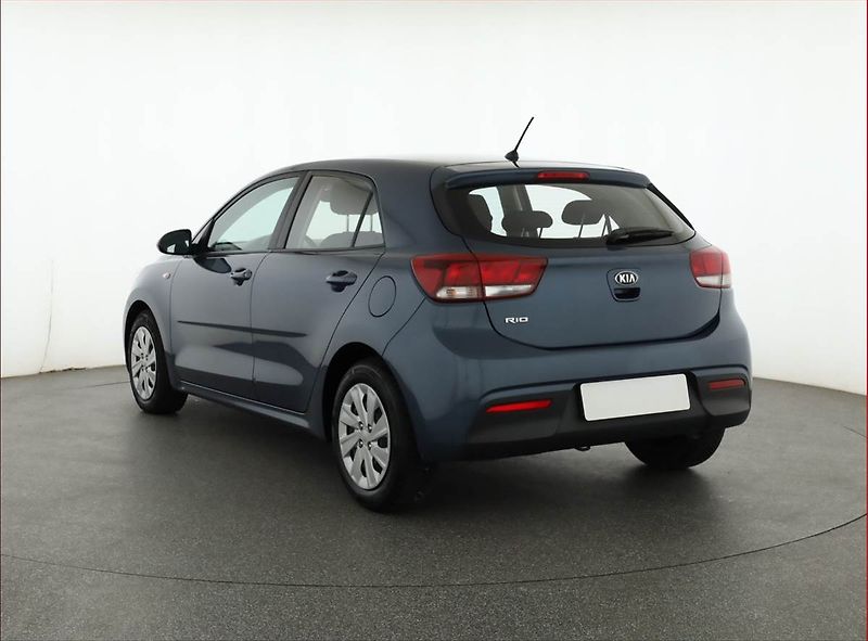 Kia Rio (2018) 1.25 CVVT, Serv.kniha - fotka 4 z 17