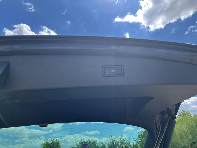 Volkswagen Tiguan 2,0TDI 147kW 4MOTION DSG Busin - fotka 24 z 24