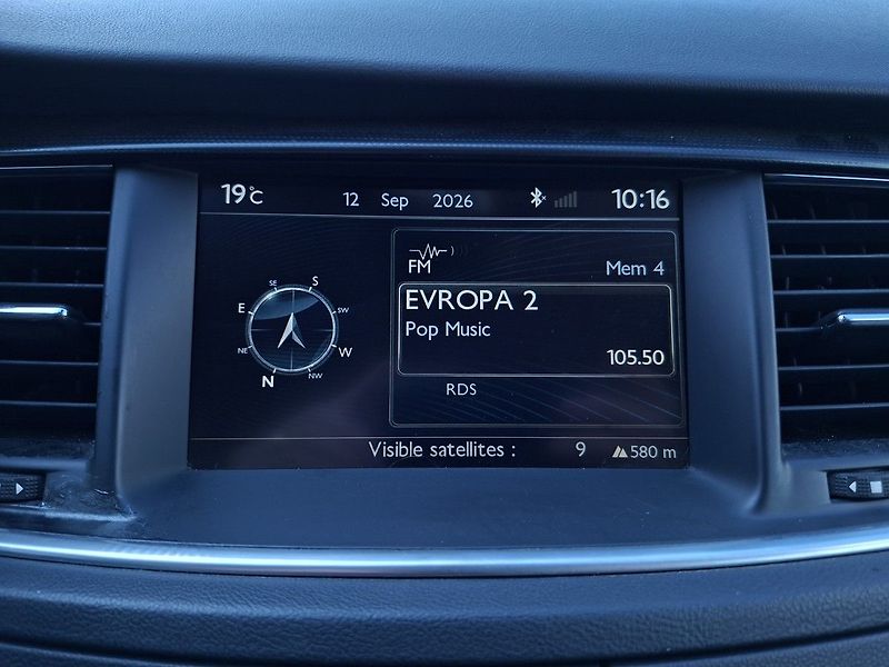 Peugeot 508 SW ALLURE 2,0 HDI AUT6 - fotka 21 z 27