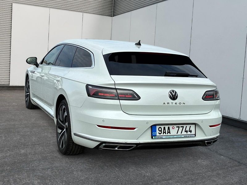 Volkswagen Arteon Shooting Brake (2022) R-LINE 2.0TDI 110kW DSG CZ DPH - fotka 4 z 11