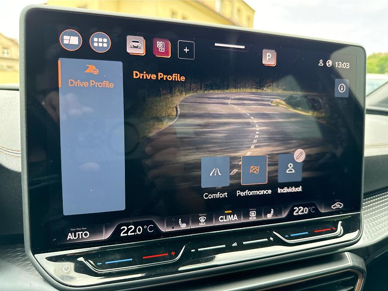 Seat Leon Cupra SP 1,5 eTSI 7DSG - fotka 15 z 26